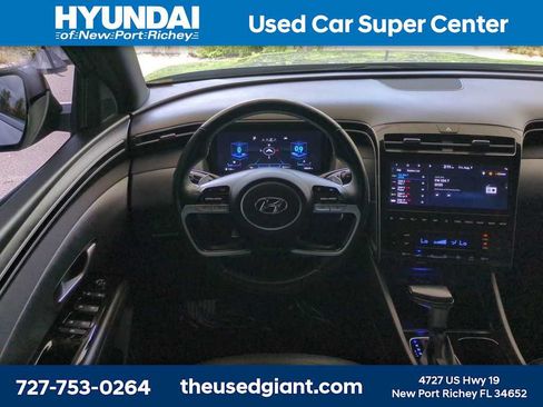 Used 2023 Hyundai Santa Cruz Limited AWD/4WD image 14