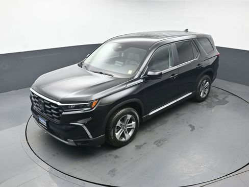 Certified 2023 Honda Pilot EX-L image 38