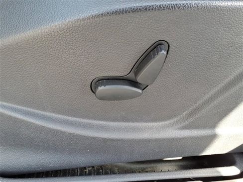 Used 2016 Ford Transit Connect Titanium image 24