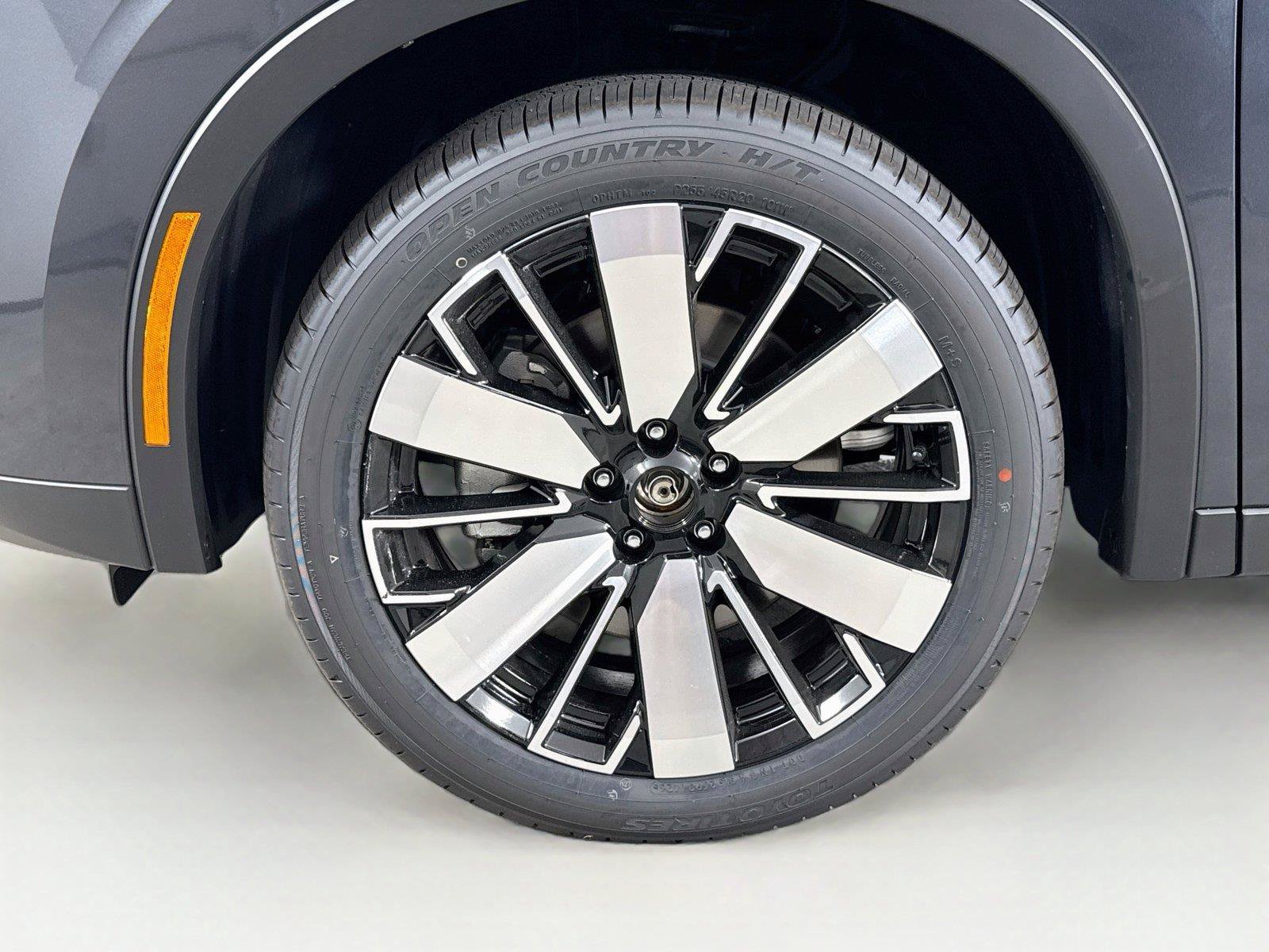 New 2026 Mitsubishi Outlander SE FWD image 36