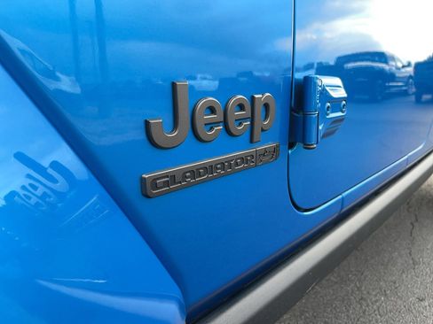 Used 2021 Jeep Gladiator Sport w/ Quick Order Package 24Q 80Th image 10