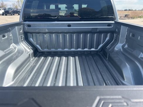 New 2026 Chevrolet Colorado LT w/ LT Convenience Package AWD/4WD image 5