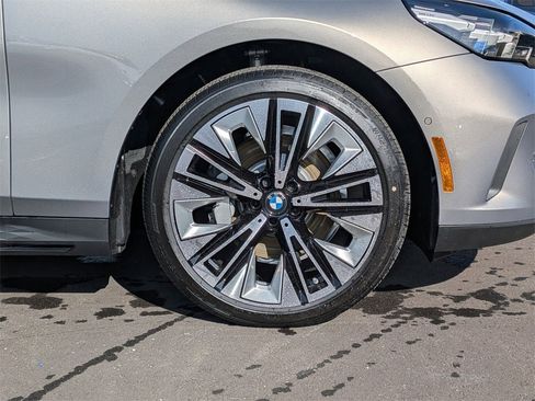 New 2026 BMW 530i image 27