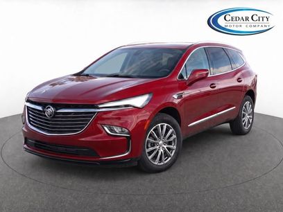 Used 2023 Buick Enclave Essence