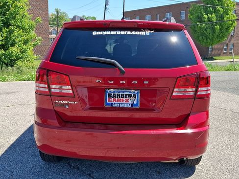 Used 2019 Dodge Journey SE FWD image 5
