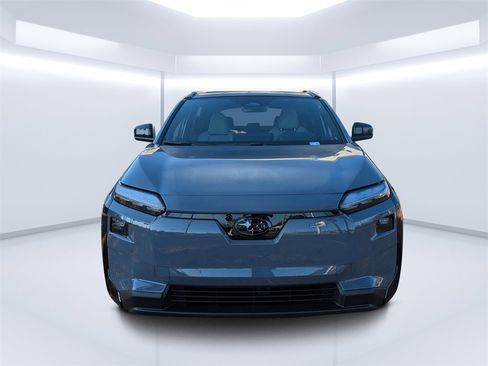 New 2026 Subaru Solterra Limited image 8