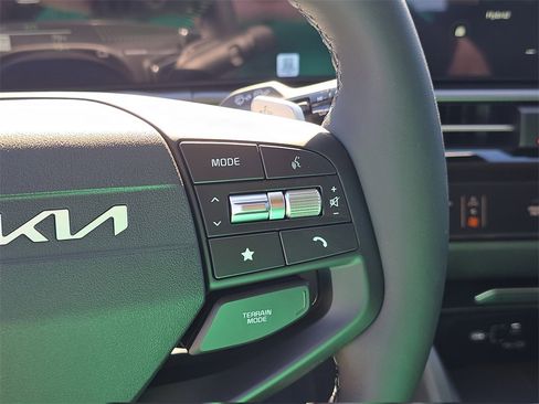 New 2026 Kia Sportage S image 33