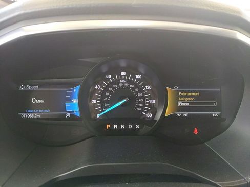 Used 2020 Ford Edge Titanium w/ Equipment Group 301A AWD/4WD image 28