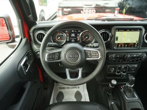 Used 2023 Jeep Wrangler Unlimited Sahara AWD/4WD image 21