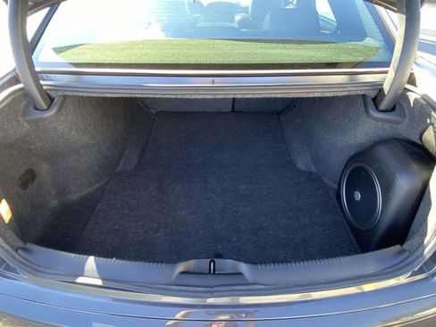 Used 2023 Chrysler 300 S image 8