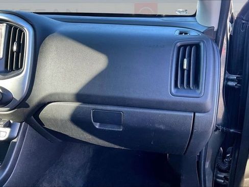 Used 2018 Chevrolet Colorado ZR2 image 19