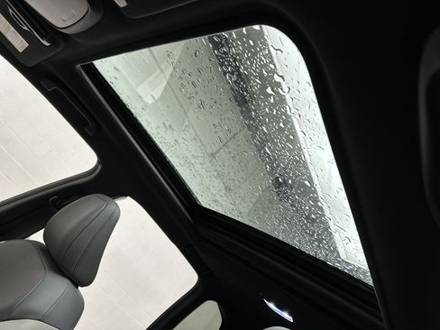 Used 2025 Subaru Forester Limited image 20