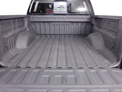 Used 2020 Chevrolet Colorado ZR2 image 33