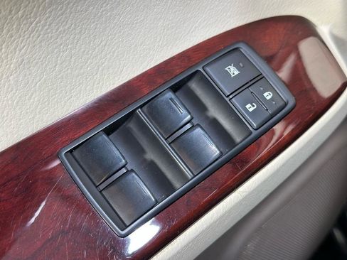 Used 2010 Lexus GX 460 image 38