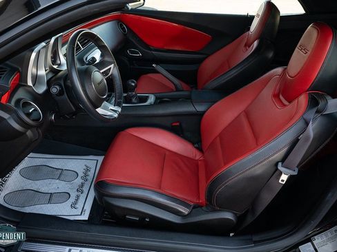 Used 2011 Chevrolet Camaro SS w/ RS Package image 20