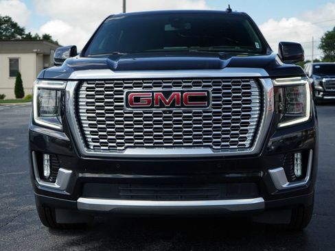 Used 2021 GMC Yukon XL Denali AWD/4WD image 16