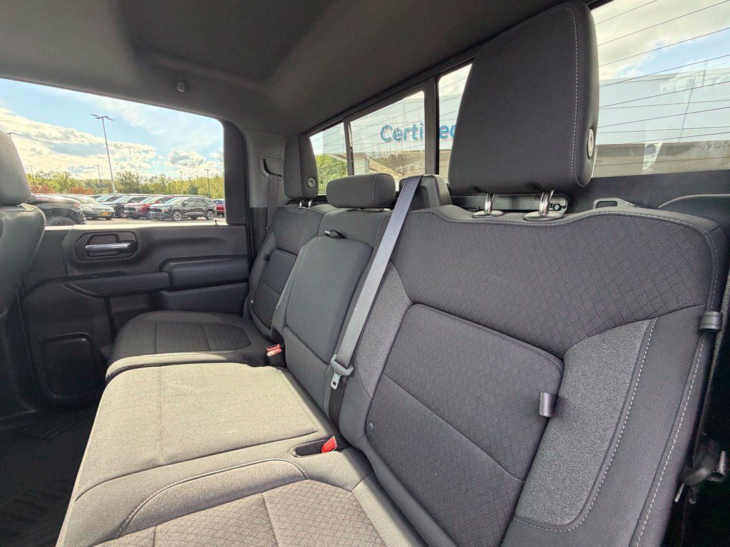 Used 2022 Chevrolet Silverado 2500 LT w/ All Star Edition AWD/4WD image 34