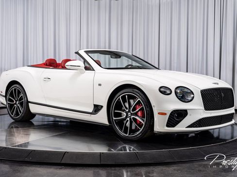 Used 2020 Bentley Continental GT First Edition image 32