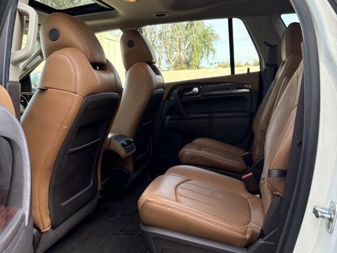 Used 2014 Buick Enclave Leather w/ Trailering Provision Package image 27