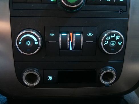 Used 2007 GMC Yukon SLE image 6