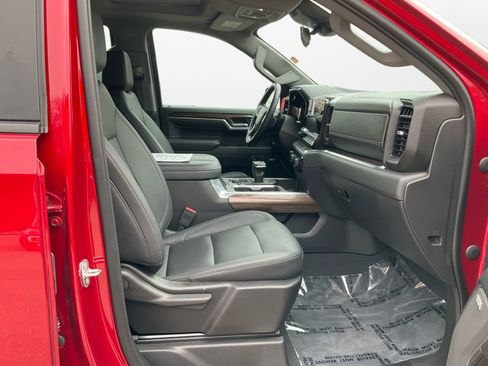 Used 2023 Chevrolet Silverado 1500 LT Trail Boss w/ Convenience Package II image 15