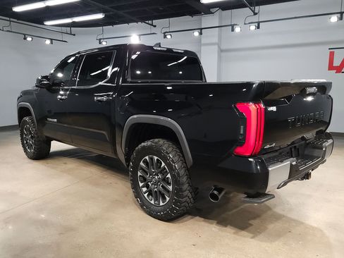 Used 2025 Toyota Tundra Limited AWD/4WD image 5