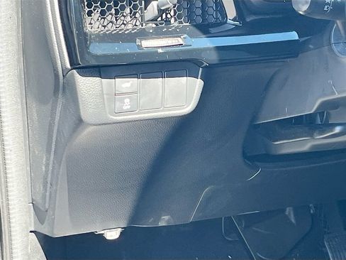 Used 2025 Honda CR-V EX-L image 10