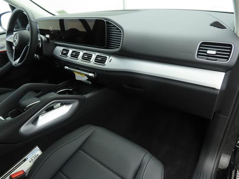 New 2026 Mercedes-Benz GLE 450 4MATIC image 15