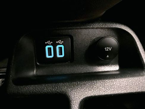 Used 2020 Ford Transit Connect XL FWD image 30