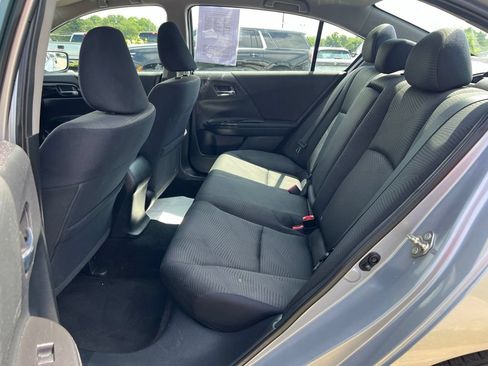 Used 2016 Honda Accord LX image 9