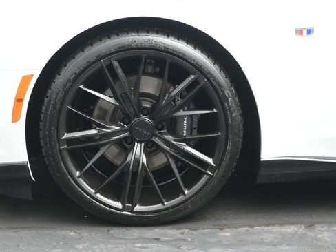 Used 2019 Chevrolet Camaro SS image 33