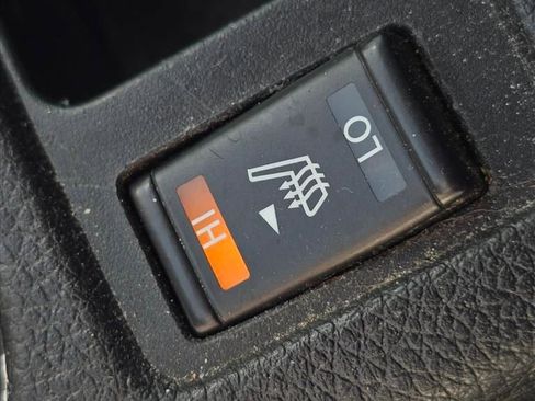 Used 2016 Nissan Rogue SL w/ SL Premium Package image 7