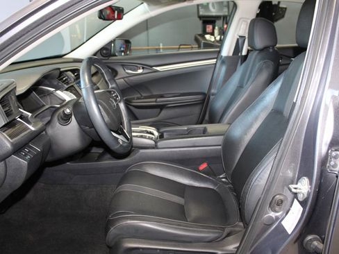 Used 2019 Honda Civic EX-L image 12