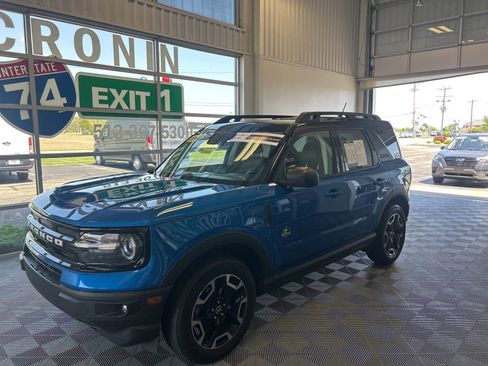 Used 2022 Ford Bronco Sport Outer Banks w/ Tech Package AWD/4WD image 3