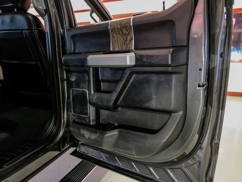 Used 2019 Ford F250 Lariat w/ Lariat Ultimate Package image 49