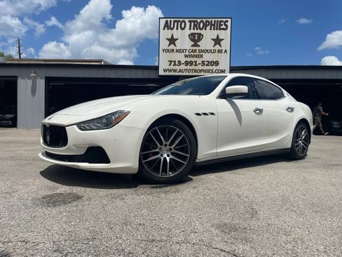 Used 2014 Maserati Ghibli S Q4 AWD/4WD image 39