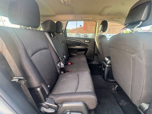 Used 2013 Dodge Journey SXT FWD image 15