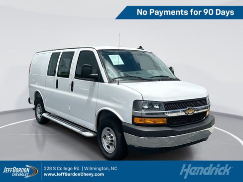 Used 2025 Chevrolet Express 2500 w/ Driver Convenience Package RWD image 1