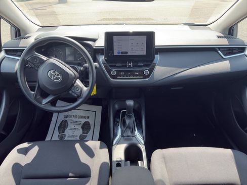 Used 2024 Toyota Corolla LE FWD image 12