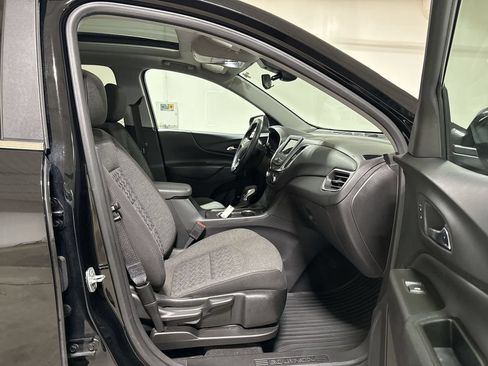 Used 2023 Chevrolet Equinox LT FWD image 22