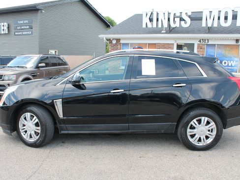 Used 2016 Cadillac SRX Luxury AWD/4WD image 2
