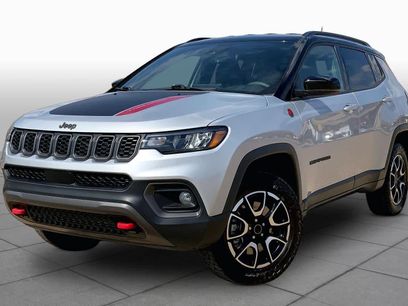 Used 2025 Jeep Compass Trailhawk