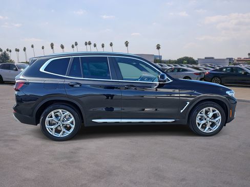 Used 2024 BMW X3 xDrive30i w/ Convenience Package image 4