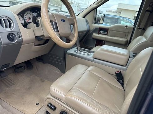 Used 2006 Ford F150 Lariat image 18