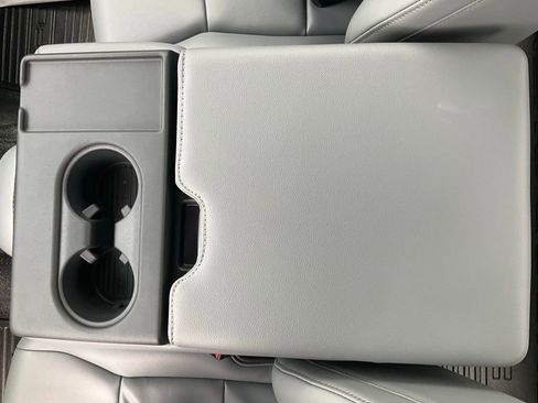 New 2025 Ford F250 XL w/ XL Chrome Package image 38