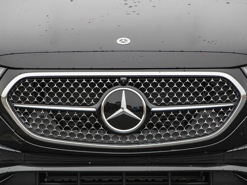 New 2026 Mercedes-Benz E 350 4MATIC Sedan image 7