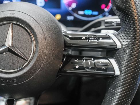 Certified 2022 Mercedes-Benz C 300 Sedan image 9