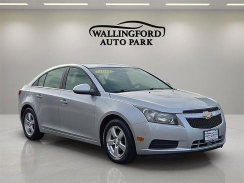 Used 2012 Chevrolet Cruze LT image 3