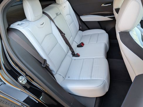 Used 2024 Cadillac XT4 Sport image 19