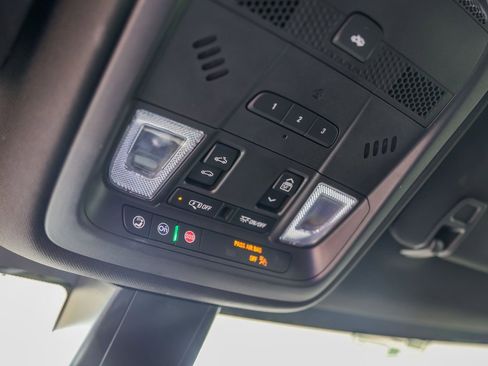 Used 2024 Cadillac XT5 Premium Luxury w/ Technology Package image 22